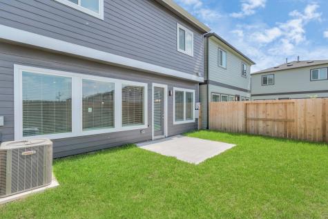 2703 Brown Lake Street Houston TX 77008