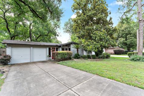 1138 Wisterwood Drive Houston TX 77043