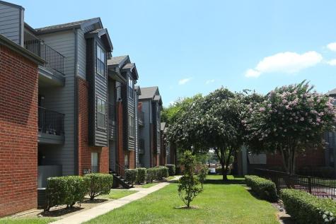 1400 Clarewood Drive San Marcos TX 78666
