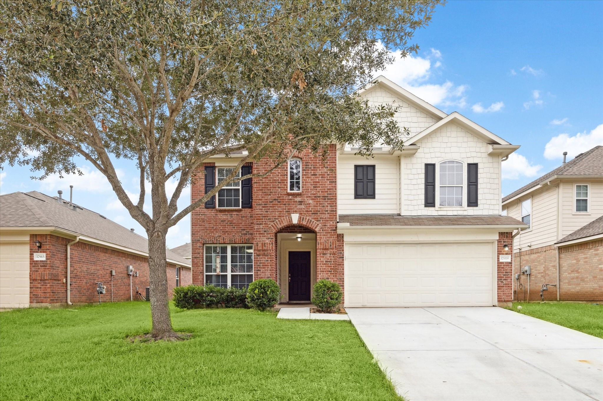 17919 Hollow Hill Lane Richmond TX 77407