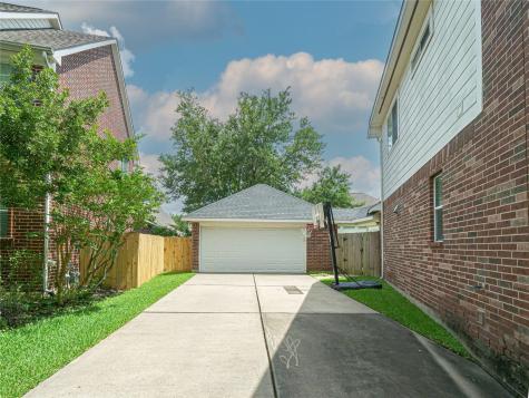 3606 Paluxy Circle Sugar Land TX 77459