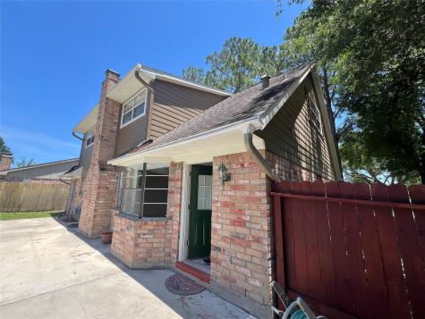 11914 Mulholland Drive Meadows Place TX 77477