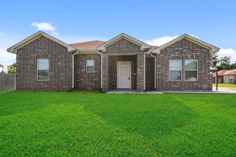 14103 Overstreet Drive Willis TX 77318
