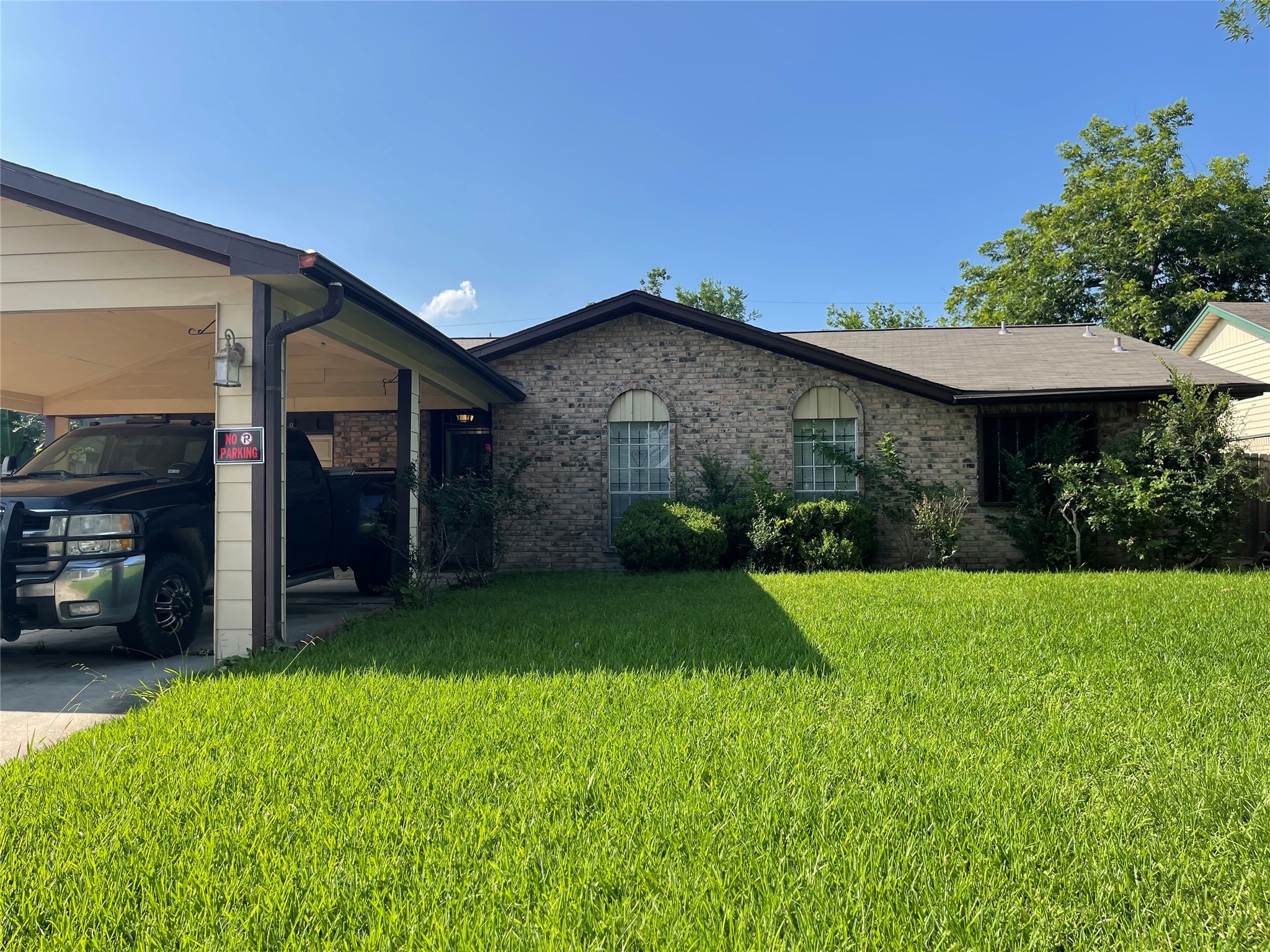 5339 Tavenor Lane Houston TX 77048
