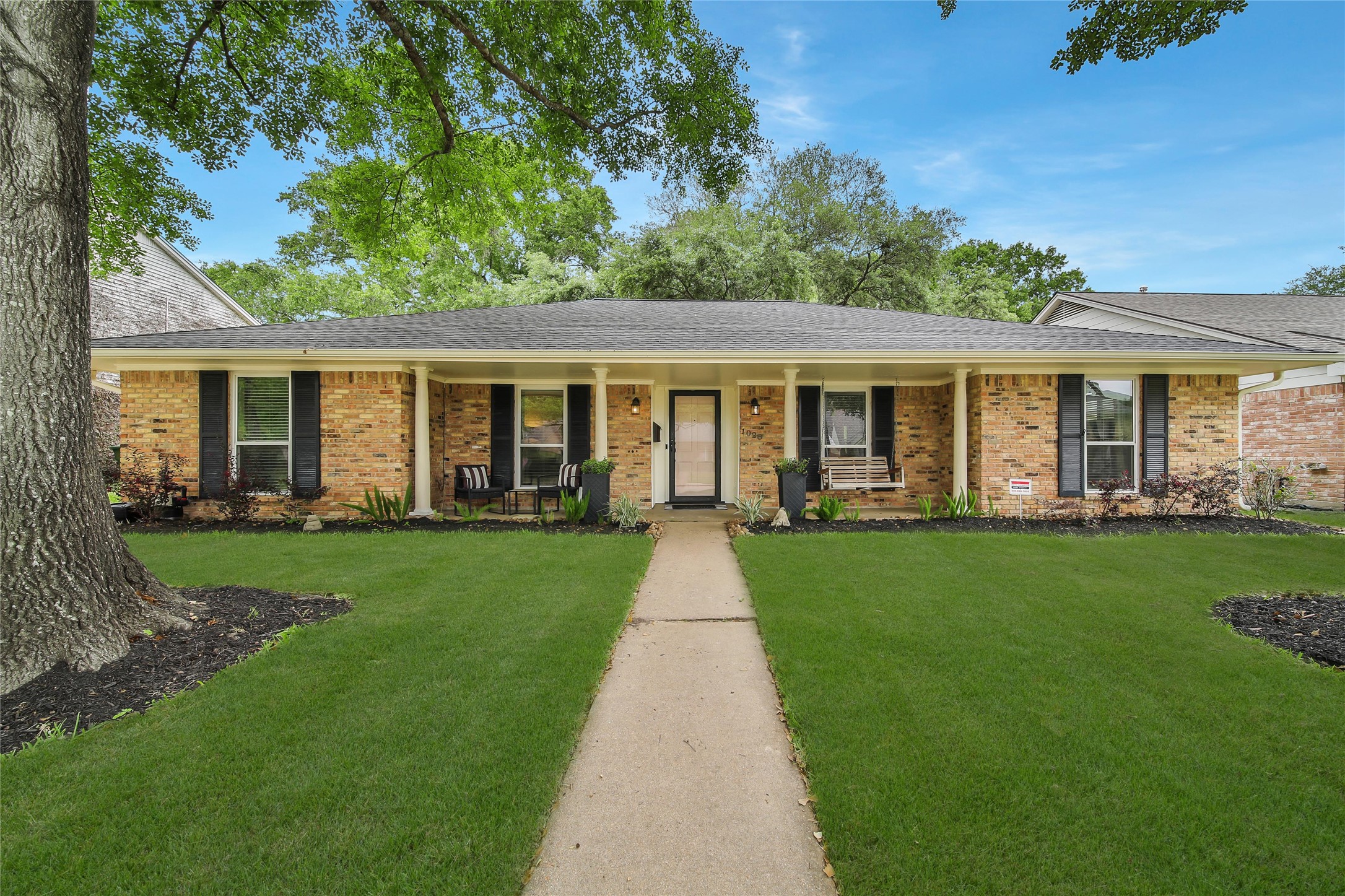 1028 Cheshire Lane Houston TX 77018
