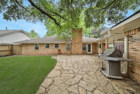 1028 Cheshire Lane Houston TX 77018