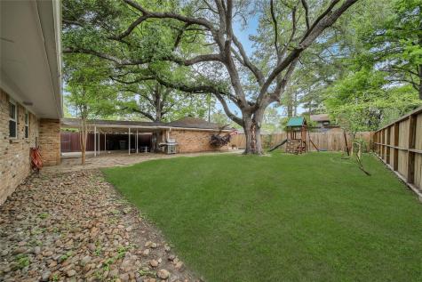 1028 Cheshire Lane Houston TX 77018