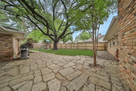 1028 Cheshire Lane Houston TX 77018
