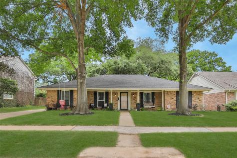 1028 Cheshire Lane Houston TX 77018