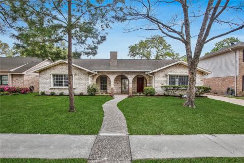 1059 Richelieu Lane Houston TX 77018