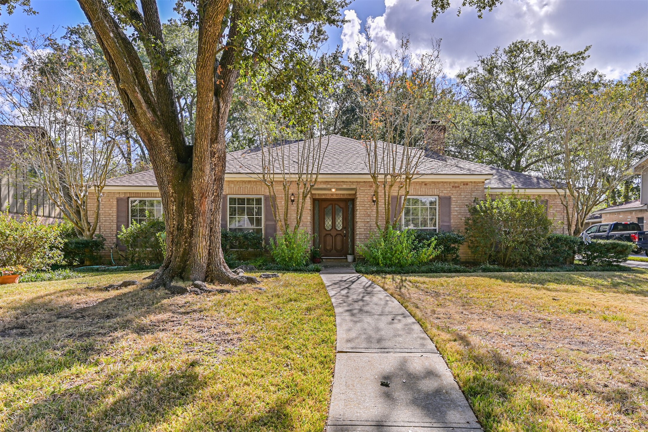 2005 La Salle Lane League City TX 77573