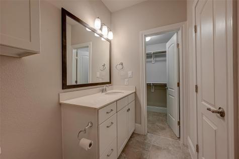 1219 Creekside Acres Court Houston TX 77008
