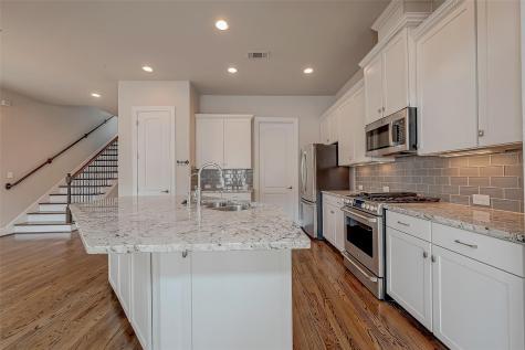 1219 Creekside Acres Court Houston TX 77008