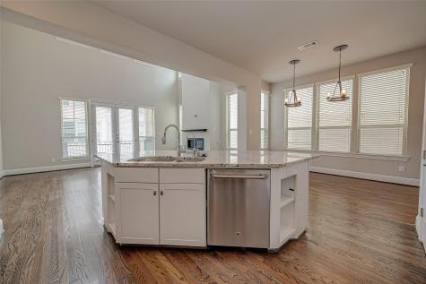 1219 Creekside Acres Court Houston TX 77008