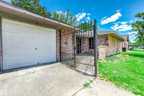10546 Pleasanton Drive Houston TX 77038