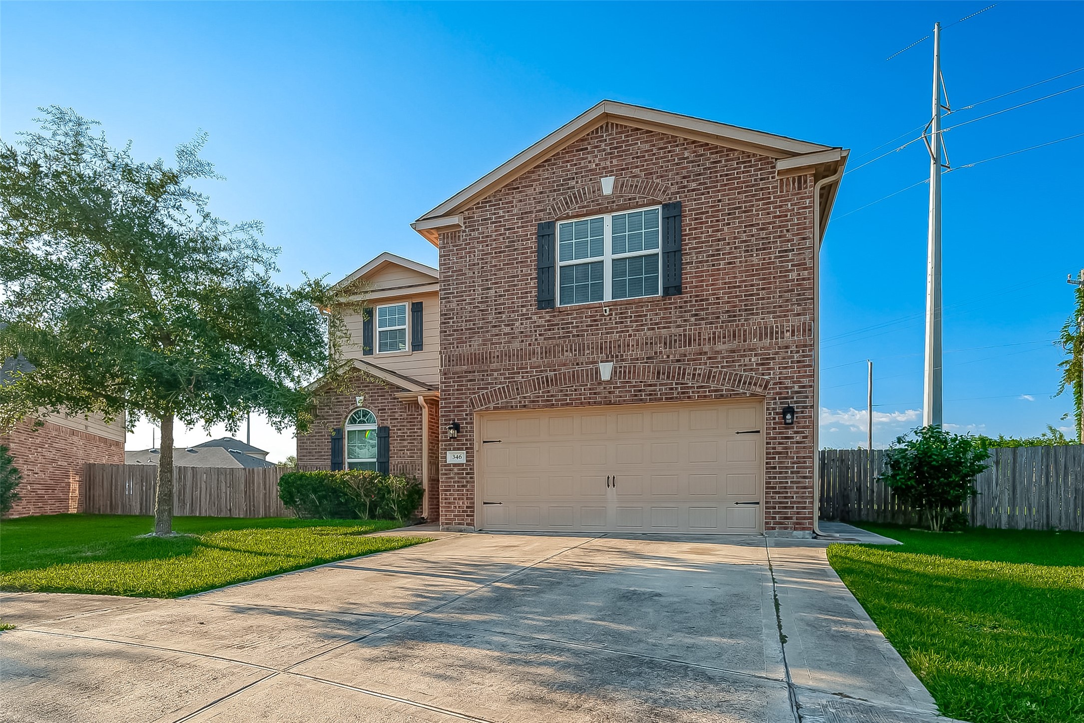 346 Apache Field Lane La Marque TX 77568