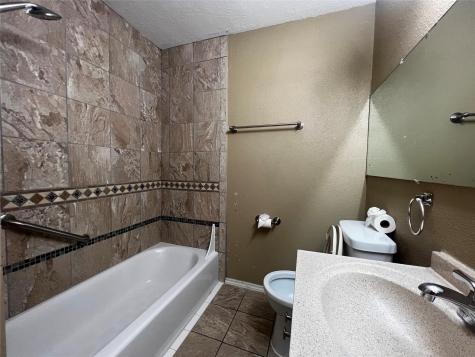 5710 Meadow Creek Lane Houston TX 77017