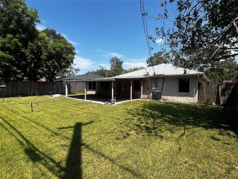 5710 Meadow Creek Lane Houston TX 77017