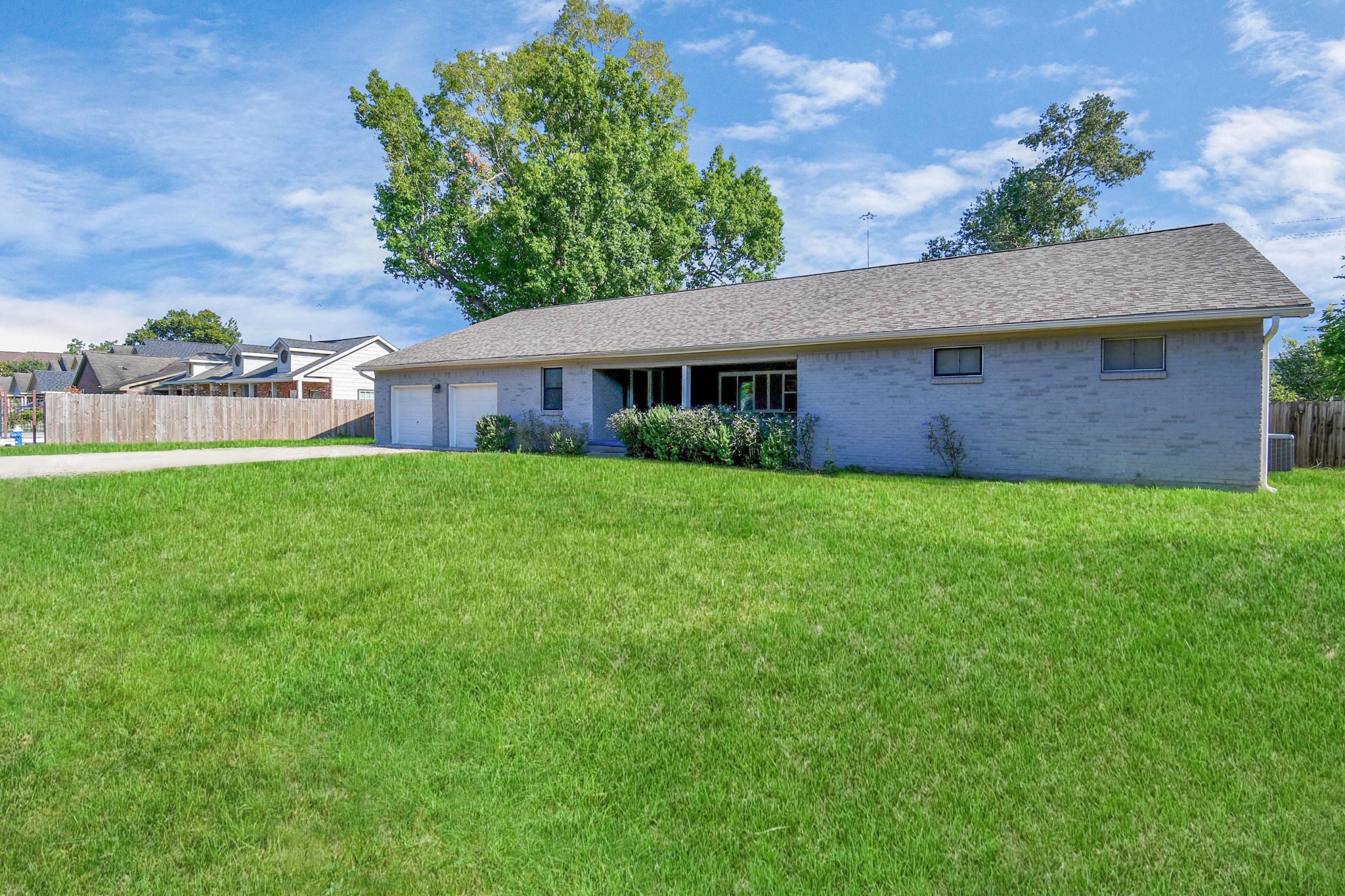 6622 Keats Street Houston TX 77085