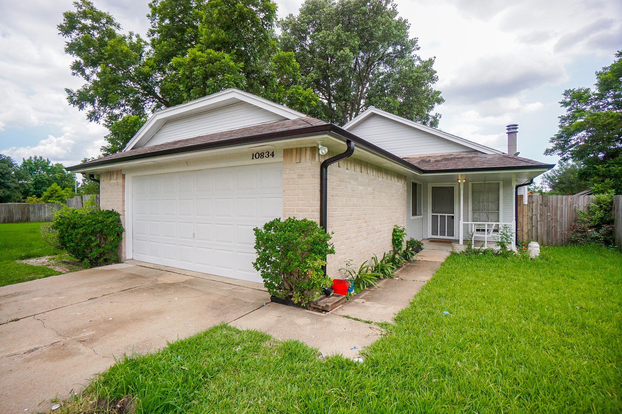 10834 Parkland Woods Drive Sugar Land TX 77498