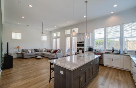 6002 Cottage Grove Lake Drive Houston TX 77007
