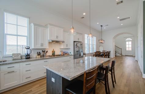 6002 Cottage Grove Lake Drive Houston TX 77007