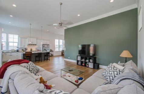 6002 Cottage Grove Lake Drive Houston TX 77007