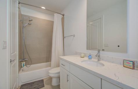 6002 Cottage Grove Lake Drive Houston TX 77007
