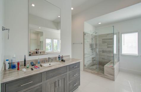 6002 Cottage Grove Lake Drive Houston TX 77007
