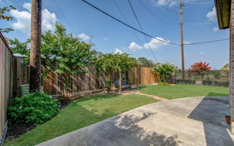 6002 Cottage Grove Lake Drive Houston TX 77007