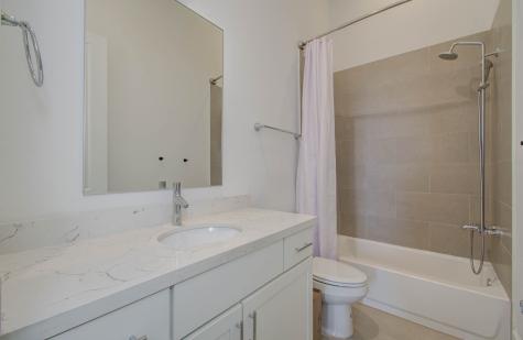 6002 Cottage Grove Lake Drive Houston TX 77007