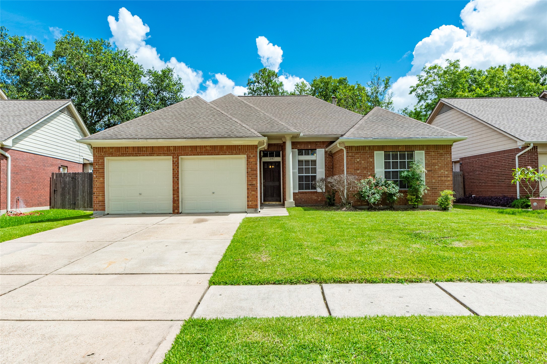 1207 Boulderwoods Drive Houston TX 77062