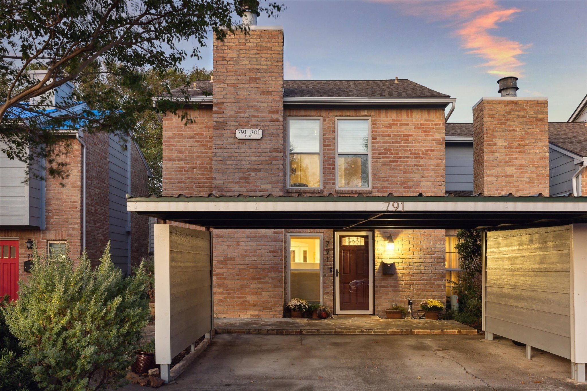 791 Worthshire Street Houston TX 77008