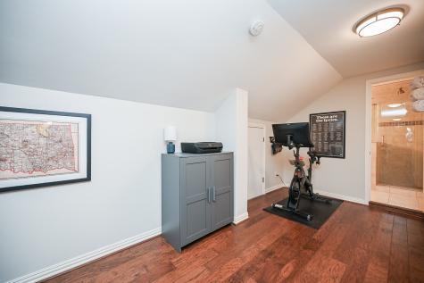 1027 W 41st Street Houston TX 77018