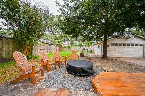 1027 W 41st Street Houston TX 77018