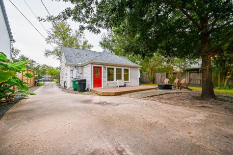 1027 W 41st Street Houston TX 77018