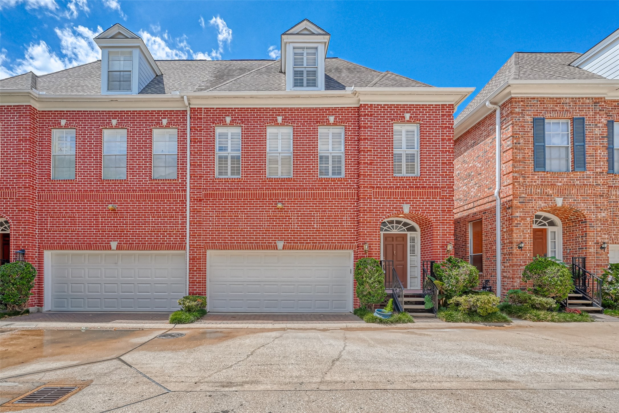 1812 Staffordshire Crescent Houston TX 77030