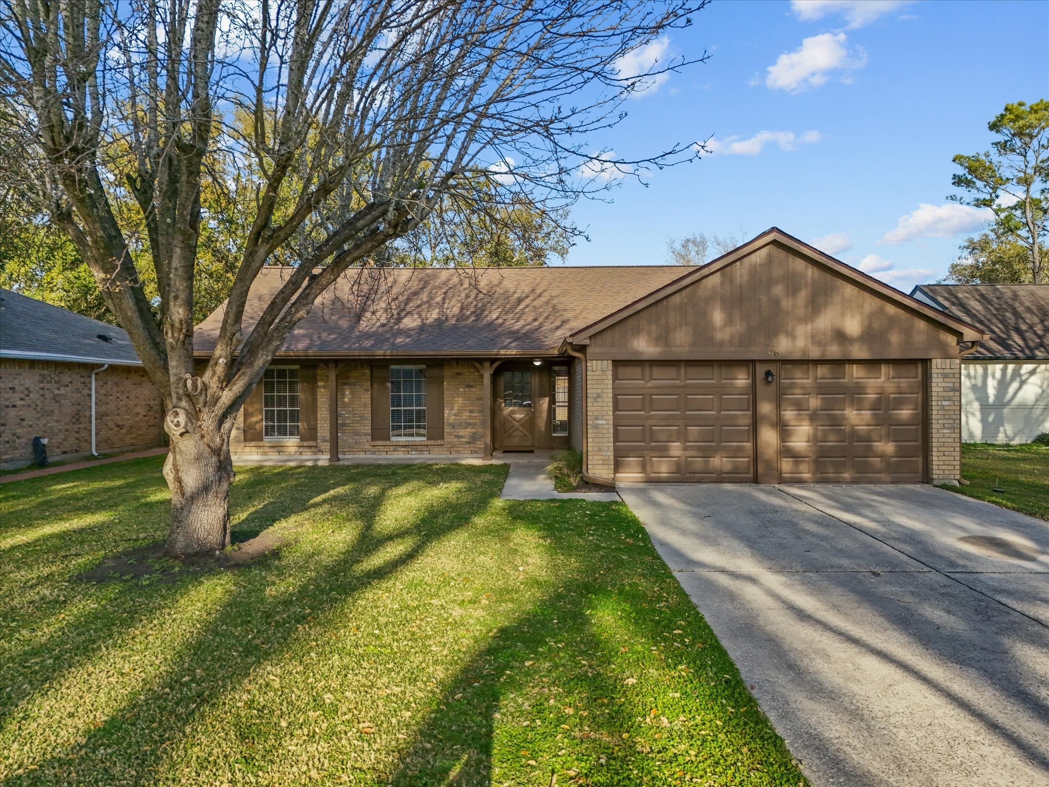 306 Foxtail Court League City TX 77573
