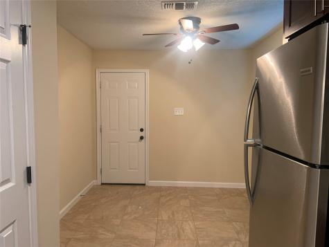 16618 Oxnard Lane Friendswood TX 77546