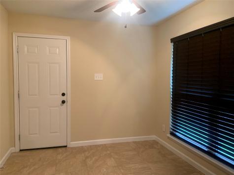 16618 Oxnard Lane Friendswood TX 77546