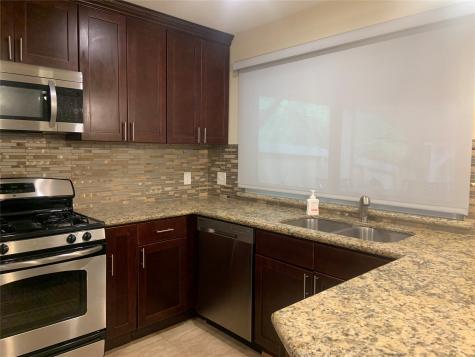 16618 Oxnard Lane Friendswood TX 77546