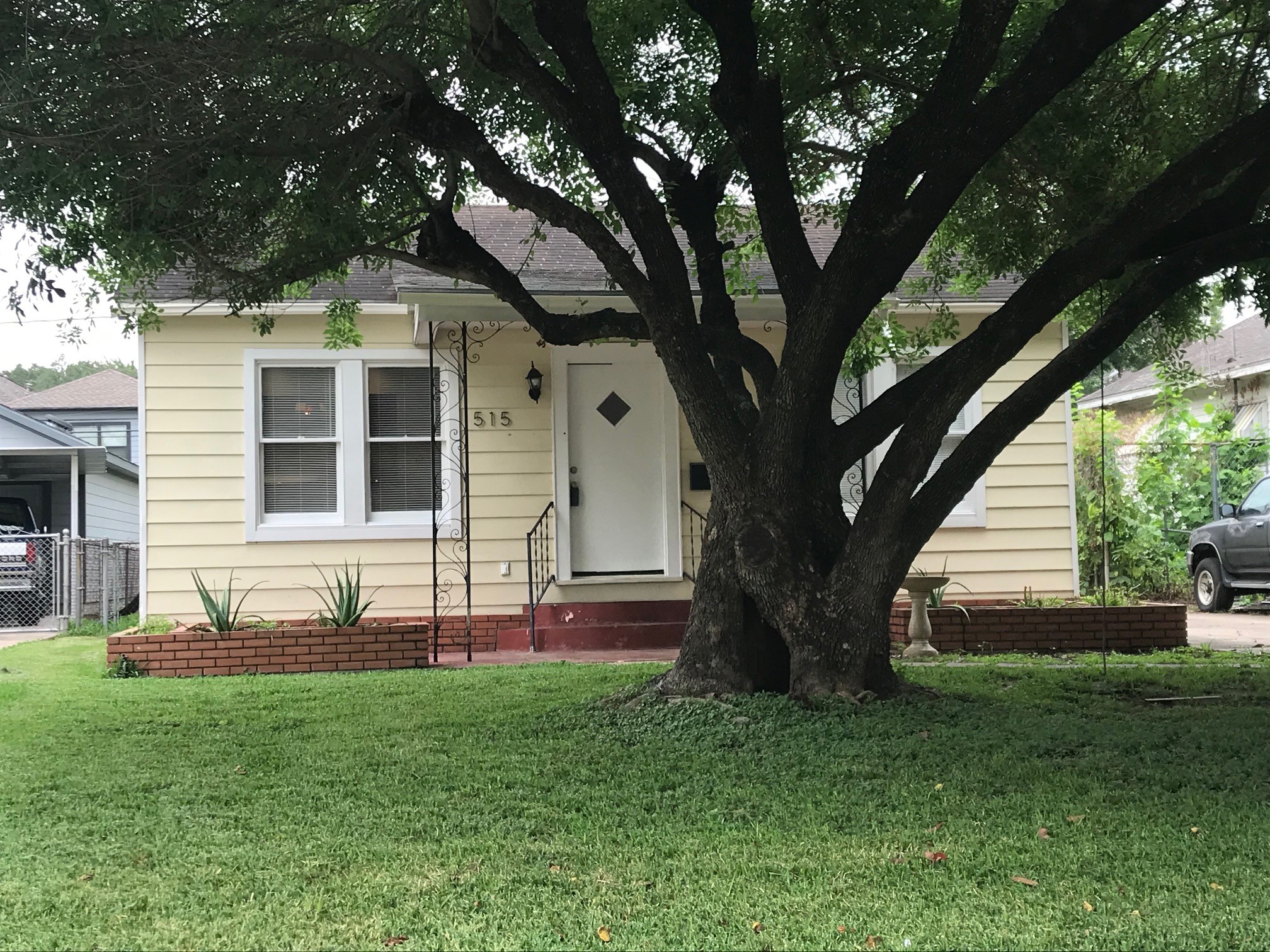 515 W 26th Street Houston TX 77008