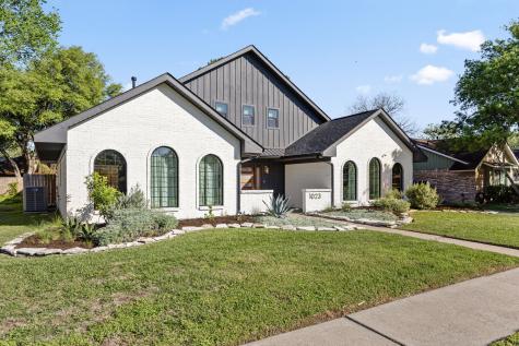 1023 Festival Drive Houston TX 77062