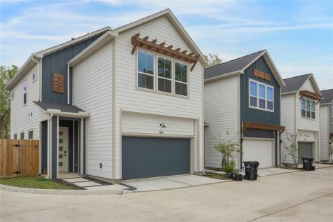 960 Highland Sound Lane Houston TX 77091