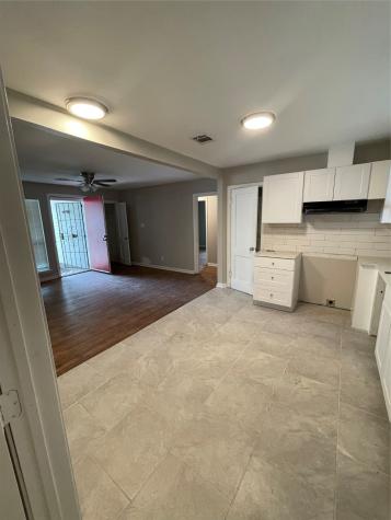 5962 Beldart Street Houston TX 77033