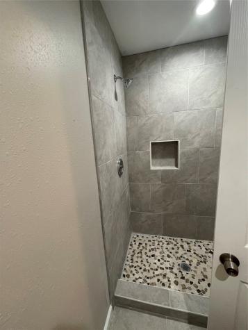 5962 Beldart Street Houston TX 77033