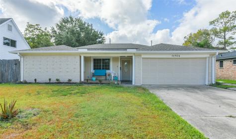 10906 Sageorchard Lane Houston TX 77089