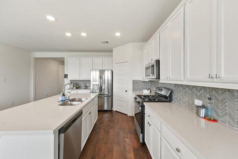 429 Barrios Bay Lane La Porte TX 77571