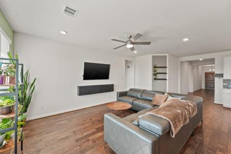 429 Barrios Bay Lane La Porte TX 77571
