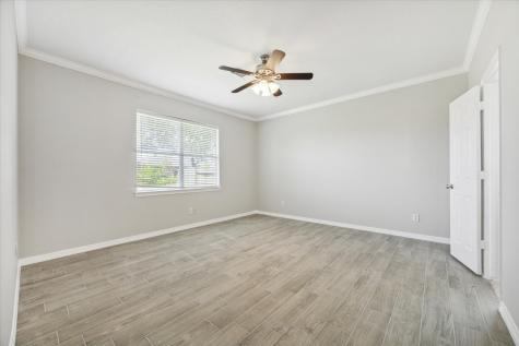 515 Burham Lane League City TX 77573